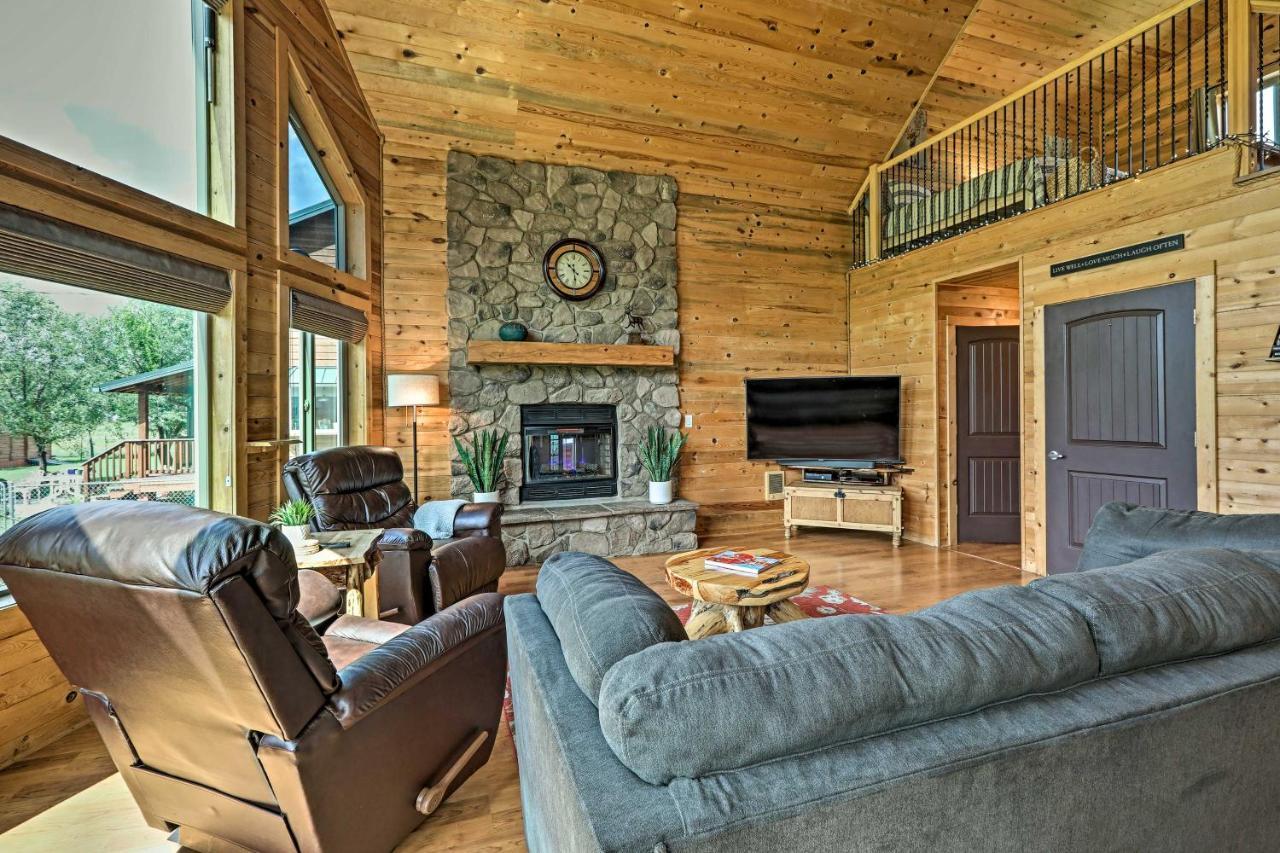 Woodsy Pinetop Oasis, 11 Mi To Rainbow Lake! Buitenkant foto